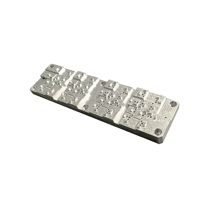 Yüksek tasarım özel CNC makineleri Metal parçalar 4Crl3 Metal freze fikstür aracı üretmek