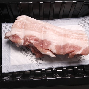 Almohadillas Desechables para Empacar Carne de Supermercado RUNFU, Material PE de Grado Alimenticio, Absorbencia de 40ml/50ml, 80x160mm 100x180mm, Embalaje de Larga Duración - Product Image 1