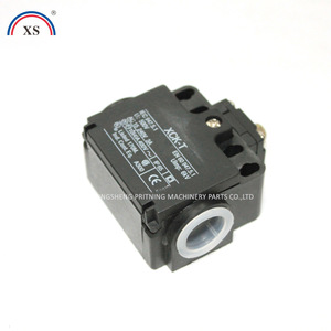 Interrupteur de fin de course XingSheng 00.783.0176 IP65 SPDT à bornes à vis 400V 24A en ABS - Product Image 2