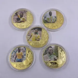 Brasile Football player Pele souvenir metal badge The King Of Football Pele placcato oro challenge coin per la decorazione domestica