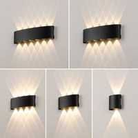 Applique murale LED avec éclairage vers le haut pour salon, villa, couloir, cour, terrasse, jardin – Luminaire mural créatif effet « wall washer »