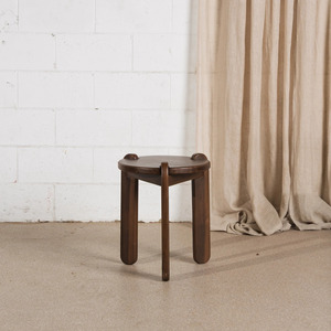 Mesa Auxiliar Moderna |   Mesa Auxiliar Redonda para Sala de Estar, Dormitorio, Cocina y Baño |   Mesa de Teléfono Esquinera con Madera de Mango - Product Image 3