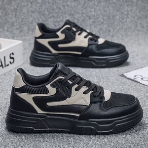 รองเท้าผ้าใบผู้ชายแบบสวมใส่ได้ทั้งฤดูหนาวและฤดูร้อน  วัสดุตาข่ายและหนัง  สำหรับเล่นสเก็ตบอร์ดและกีฬา  มีไซส์ใหญ่พิเศษตามมาตรฐาน EU/US  เหมาะสำหรับใส่เดินเล่นลำลอง - Product Image 4