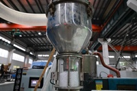 Machine de soufflage par injection de bouteilles de lait en PE/PP, à commande PLC automatique et entraînée par un moteur