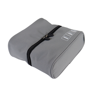 600D Oxford Luxury Man Toiletry Bag Dry and Wet Sparation Largre Capacity Travel Toiletry Storage Bag With Hanging - Product Image 4