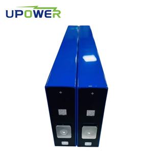 ULi 새로운 블레이드 배터리 셀 <span class=keywords><strong>3.2V</strong></span> 154Ah <span class=keywords><strong>LiFePo4</strong></span> 프리즘 LFP154 리튬 이온 인산염 사각 태양 저장 배터리 - Product Image 2