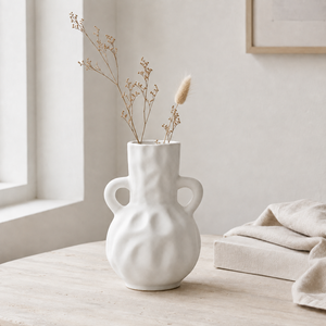 Vase à fleurs en céramique blanche texturée, amphore à double anse, décoration de table sculpturale méditerranéenne pour la maison - Product Image 2