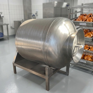 Machine à tambour sous vide pour prolonger la durée <span class=keywords><strong>de</strong></span> conservation <span class=keywords><strong>de</strong></span> la viande préparée, idéale pour les poitrines <span class=keywords><strong>de</strong></span> poulet prêtes à consommer et les <span class=keywords><strong>repas</strong></span> <span class=keywords><strong>de</strong></span> remplacement pour le fitness - Product Image 1