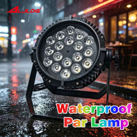 Projecteur LED étanche 18x10W RGBW 4-en-1 pour scène, idéal pour les spectacles et l'éclairage d'événements en extérieur