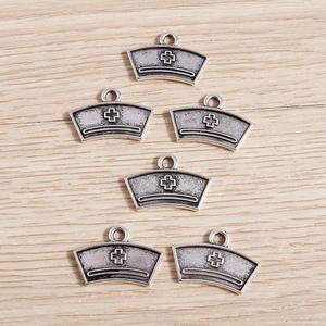 Weny, 30 piezas por paquete, accesorio colgante de gorro de enfermera retro en aleación galvanizada con efecto desgastado - Product Image 3