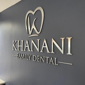 カスタムロゴ文字広告アクリルレーザーカットメタルオフィスレセプションサインビルディングサインビューティーサロンロゴウォールサイン - Product Image 4