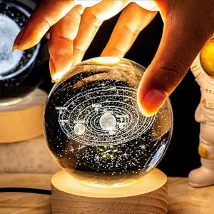 Bola de cristal 3D com sistema solar gravado a laser, lâmpada noturna LED para astronauta, globo planetário, lua, luminária para decoração de presentes, luz noturna