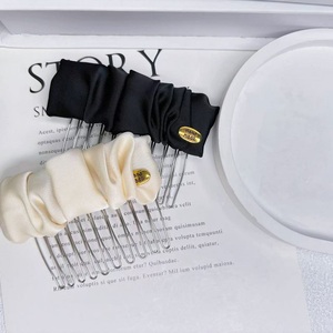 Peignes à cheveux en acétate d'écaille de tortue <span class=keywords><strong>pour</strong></span> femmes Peigne à cheveux à 10 dents <span class=keywords><strong>pour</strong></span> queue de cheval Clip de peigne latéral - Product Image 2