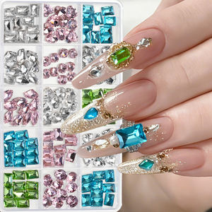 15 Rejillas de Cristales de Plástico 5D, Adornos para <span class=keywords><strong>Uñas</strong></span> Libres de BPA, Cristales de Lujo en Forma de Corazón y Cubo, Gemas Rosas y Verdes - Product Image 3