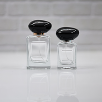 Flacon en verre de haute qualité 50ml/100ml pour parfum et sérum de soin, avec boîte cadeau personnalisable, couvercle et diffuseur, vente en gros, livraison immédiate