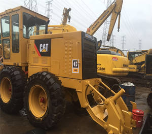 Niveleuse Caterpillar 14G d'occasion avec pompe à moteur et boîte de vitesses-4 roues motrices 2011 Modèle Shanghai Chine - Product Image 3