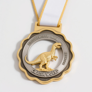 Plaques sportives personnalisées et colorées avec cordon pour les championnats d'athlétisme - Product Image 1