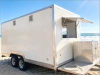 Remolque de Bar Móvil Totalmente Equipado con Dos Enfriadores y Gran Máquina de Hielo, Carrito de Comida para Festivales y Eventos Deportivos