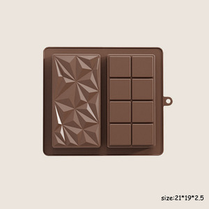 Moules à chocolat en silicone empilables pour un rangement efficace et un gain de place dans votre cuisine ou votre boulangerie - Product Image 3