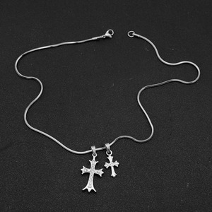 Hot Selling Minimalist Exquisite <b>Titanium</b> Steel Double Cross Pendant Necklace Personalized Men's Necklaces Fashionable Jewelry - Product Image 4