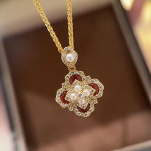 แหวนดีไซน์เรโทรสุดหรูรูปใบโคลเวอร์สี่แฉกประดับด้วยหินธรรมชาติ ชุบทองบนทองแดง ดีไซน์ทันสมัยสไตล์ราชสำนัก ปรับขนาดได้ เหมาะเป็นของขวัญ - Product Image 5