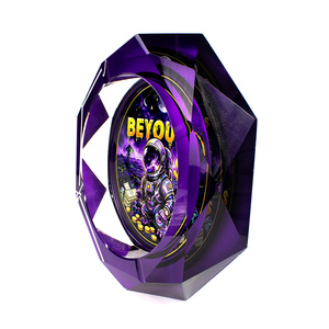 Cenicero Redondo de Acrílico BEYOU LABS con Diseño Novedoso de Astronauta Espacial, Soporte para Ceniza para Escritorio del Hogar - Product Image 2