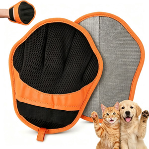 Guantes OEM para eliminar el pelo de mascotas, cepillo electrostático de malla azul para el aseo y limpieza de gatos y perros - Product Image 2