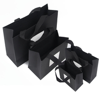 Sac en papier de carton personnalisé Sacs en papier Emballage de mariage Sac cadeau de luxe avec logo pour les petites entreprises
