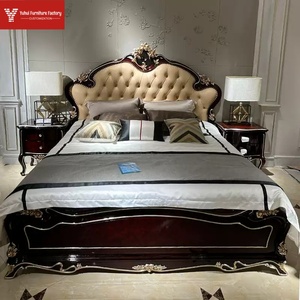 Lit de style européen, lit double de princesse luxueux en bois massif sculpté, lit français rouge Raffaele pour chambre principale de villa - Product Image 3