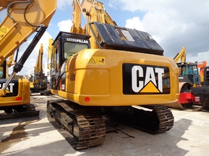 Excavadora de cadenas Caterpillar 320D usada, 40 toneladas de peso operativo, motor original, modelo 2016, 138 HP, 2001-4000 horas de uso. - Product Image 3