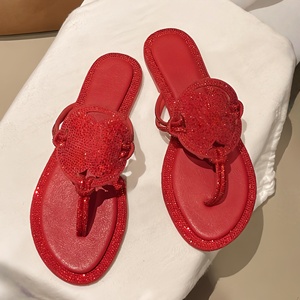 Brand Leather Folded Foot Slippers European Style Women <b>Flat</b> <b>Sandals</b> Fashion Casual Slippers Women Summer Beach Slippers Shoes - Product Image 4