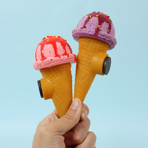 Adornos Modernos Minimalistas y Lindos de Imitación de Bolas de Helado para Refrigerador, Decoración de PU Suave en Colores Arcoíris - Product Image 4