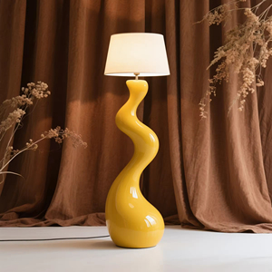 Lampe de sol décorative moderne au style minimaliste pour salon et espaces intérieurs - Product Image 4