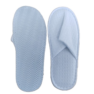 Leggero 100% cotone Hotel Waffle da bagno con Logo personalizzato e pantofole per donna uomo - Product Image 2