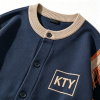 Nouvelle Arrivée - Cardigan en Tricot Respirant Personnalisé pour Homme avec Boutons et Broderie de Lettres - Collection Printemps
