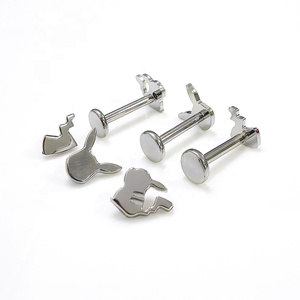 ต่างหูไทเทเนียมดีไซน์ใหม่ F136 ต่างหูแบบก้านไม่ก่อให้เกิดอาการแพ้ ชุดต่างหูแบบติดหู สไตล์อินดัสเทรียล ต่างหูแบบติดหูน่ารัก - Product Image 3