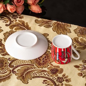 Juego de lujo de 6 tazas y platillos en colores vibrantes con exquisito patrón de cadena, servicio de café de porcelana, ideal para la hora del té y como regalo. - Product Image 5