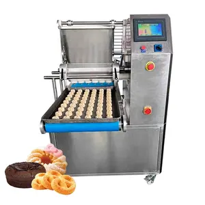 Küçük otomatik endüstriyel kek basın fırında yatırma tereyağlı kurabiye kalıp imalatı makinesi