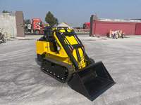Mini Crawler Skid Steer Loader untuk Lanskap Taman, Loader Kecil Beroda Karet dengan Bucket, Pallet Fork, dan Earth Auger