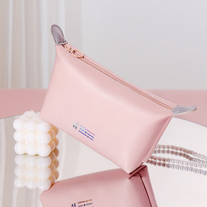 Pochette da Trucco in PU Pelle Vegana con Cerniera, Organizer Cosmetici da Viaggio alla Moda <span class=keywords><strong>per</strong></span> Donne e Ragazze, Stile con Motivo a Lettere - Product Image 6