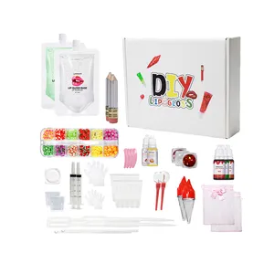 Kit de brillo de labios para niños al por mayor DIY para niñas a partir de 6 años Kit de base de brillo de labios hidratante y fragancia hecho a mano