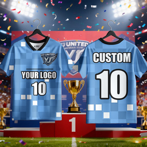 Высококачественная футбольная форма цвета небесно-голубого с оттенками белого, 100% полиэстер, в ретро-винтажном стиле для клубных команд. - Product Image 2