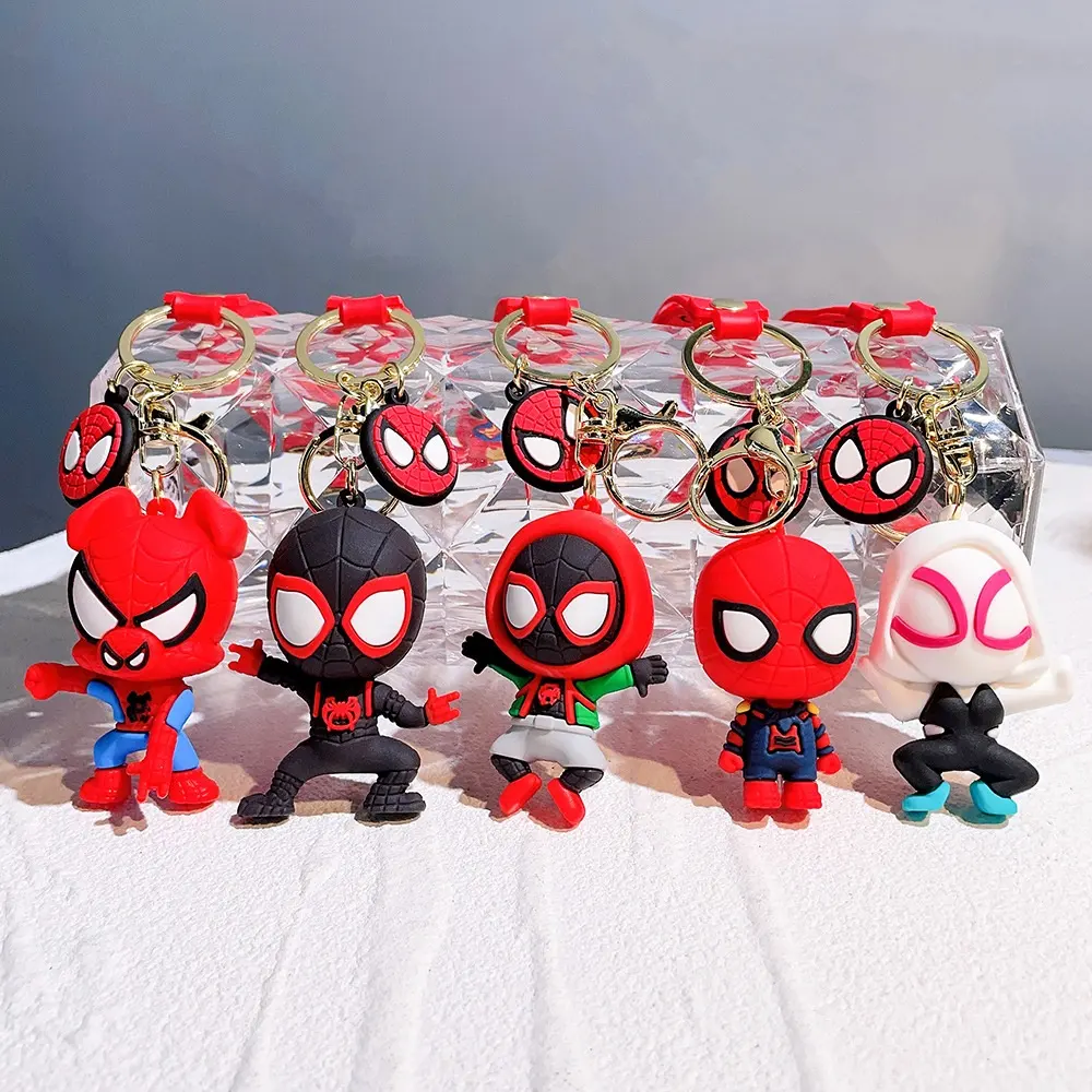 Nouveautés Marvel Heroes Cartoon 3d Pvc Caoutchouc Porte-clés Super Héros Silicone Llaveros pour Cadeaux Promotionnels Porte-clés de Voiture