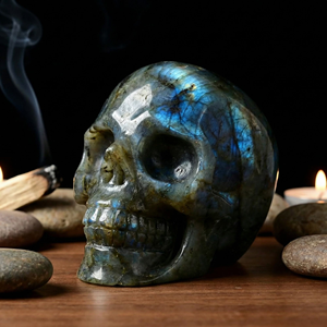 หัวกะโหลกลาบราดอไรต์ธรรมชาติแกะสลักด้วยมือ หัวกะโหลกควอตซ์คริสตัลแกะสลักสำหรับตกแต่ง - Product Image 5