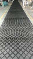 Tapis d'étable en caoutchouc anti-impact Matelas pour bétail Tapis d'élevage Tapis pour chevaux