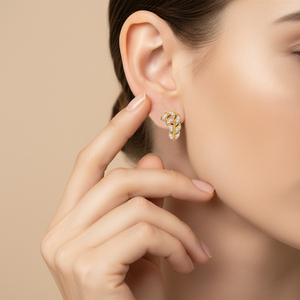 Nouveauté, bijoux fins tendance, design vintage en forme de feuille, véritable or jaune massif 18 carats, véritable diamant naturel, boucles d'oreilles à clous pour femme - Product Image 4