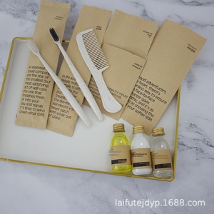 Hotel Homestay Wegwerp Plastic Zachte Haarborstel & Kam Badkamer Set met Bedrukt Logo Papieren Zak Verpakking Gastenkamers - Product Image 3