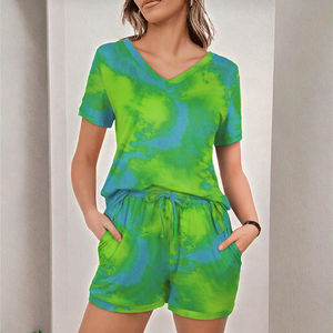 Vêtements d'été pour femmes en gros, ensemble deux pièces, haut col V et short, style streetwear décontracté - Product Image 2