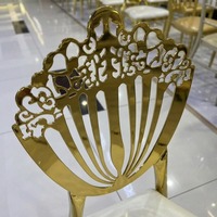 Chaise de banquet de luxe en métal doré, avec découpe ajourée complexe, assise rembourrée en PU souple, pour mariage, hôtel, restaurant