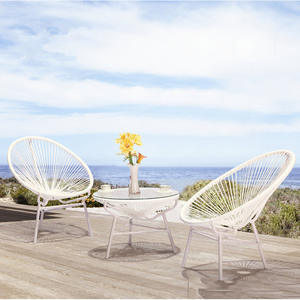 Conjunto de Sillas de Ratán para Exteriores con Mesa de Vidrio, 2 Plazas, Muebles de Jardín Blancos, Estilo Contemporáneo, Resistentes a la Intemperie, Conjunto para Patio - Product Image 1